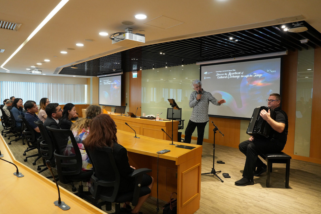 Connecting to the World Cultural Talk: Discover the Heartbeat of Cultural Exchange through the Tango