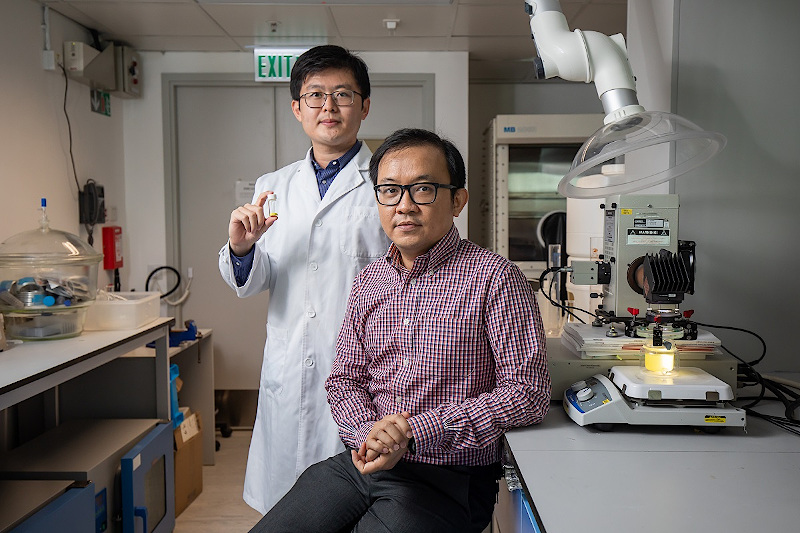 efficient water splitting for hydrogen