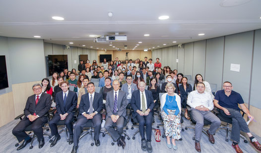 Lord NEUBERGER of Abbotsbury, GBS visited CityU School of Law